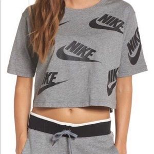 Nike Futura Logo Crop Top